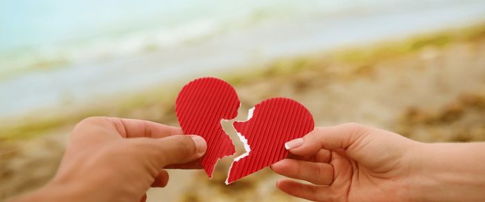 «Ти мене душиш!»: розпізнаємо токсичні відносини