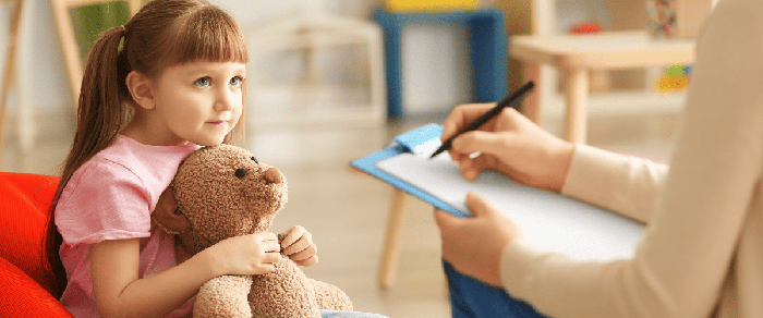 «Моя дитина не така як усі» — коли справді потрібен дитячий психолог онлайн