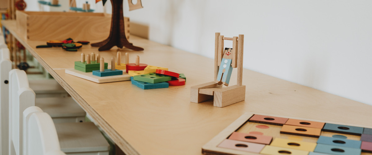 Ігри з дітьми: педагогіка Монтессорі